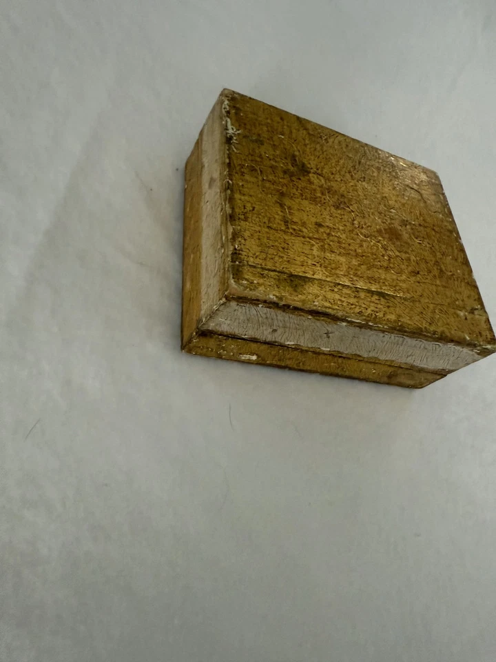 wooden Gold painted w Dog  hinged Trinket Box  5 x 4 x 2 - Image 4 of 4