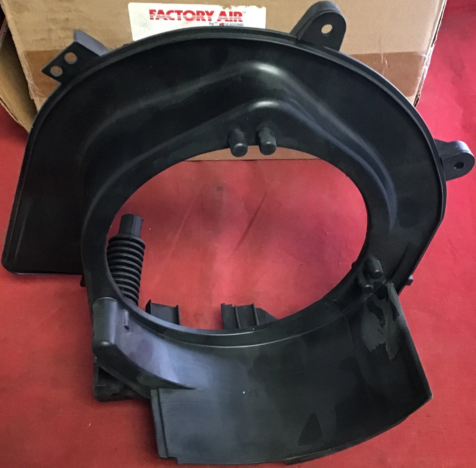 UNA NUEVA BRIDA DE MONTAJE DEL MOTOR SOPLADOR CALENTADOR DE AIRE ACONDICIONADO (motor no incluido) 75749-F Foto 4 de 4