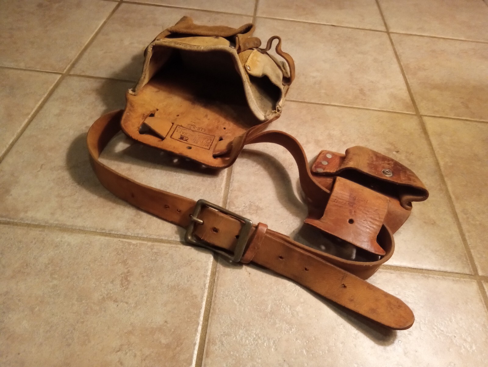 Vintage Action Leathercraft Tool Belt W Pouches Leather Craft Rooster