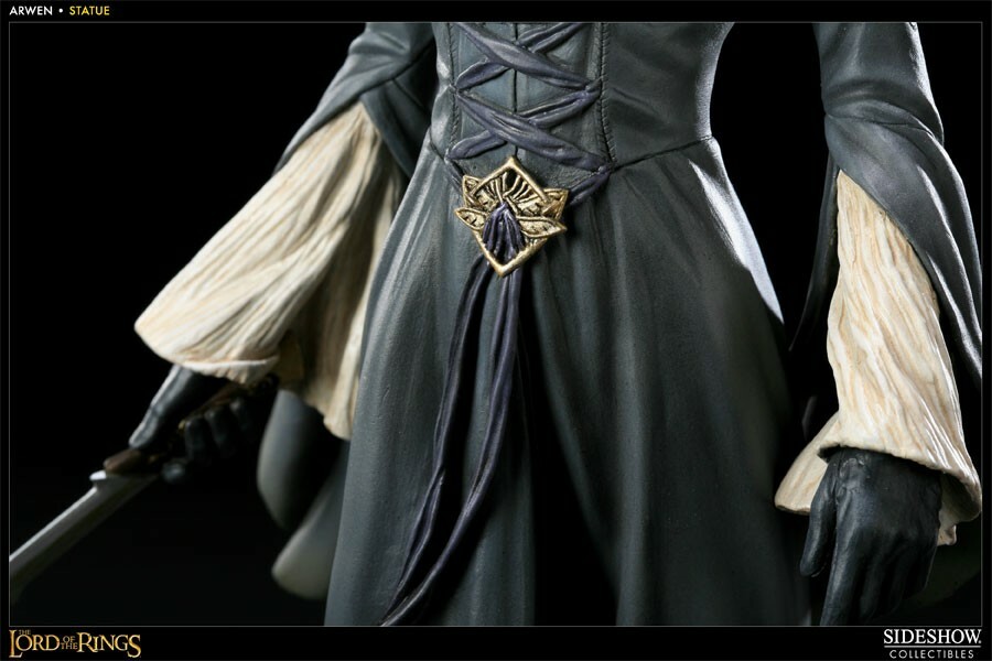 サージFOIL 拡張アート Arwen, Mortal Queen 2枚セット Sideshow The Lord of the Rings Arwen Figure Resin Statue