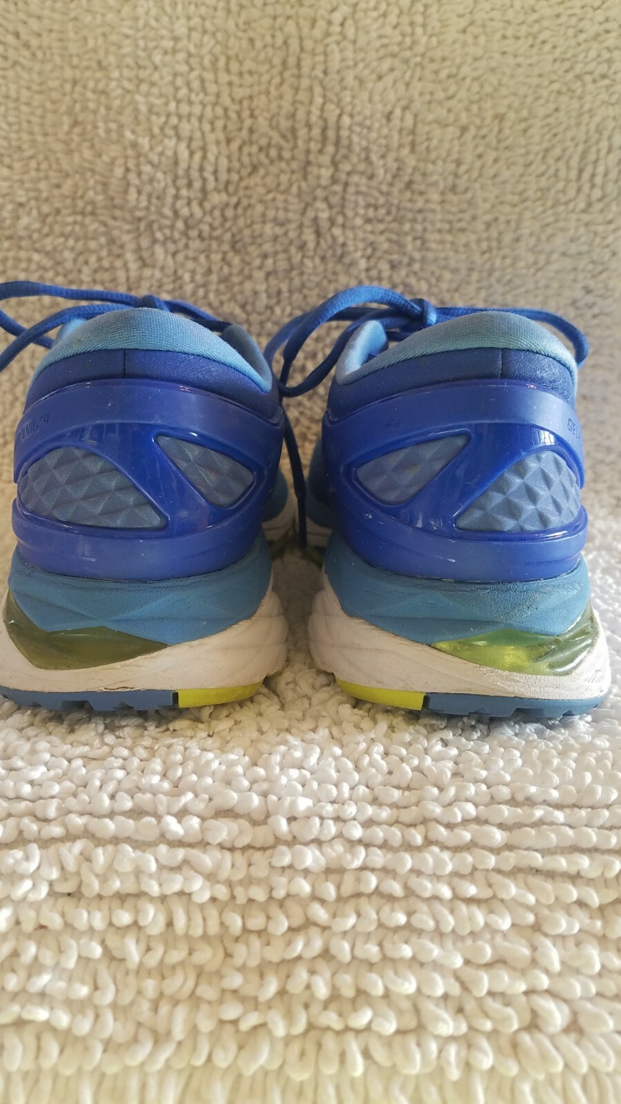 gel kayano flytefoam