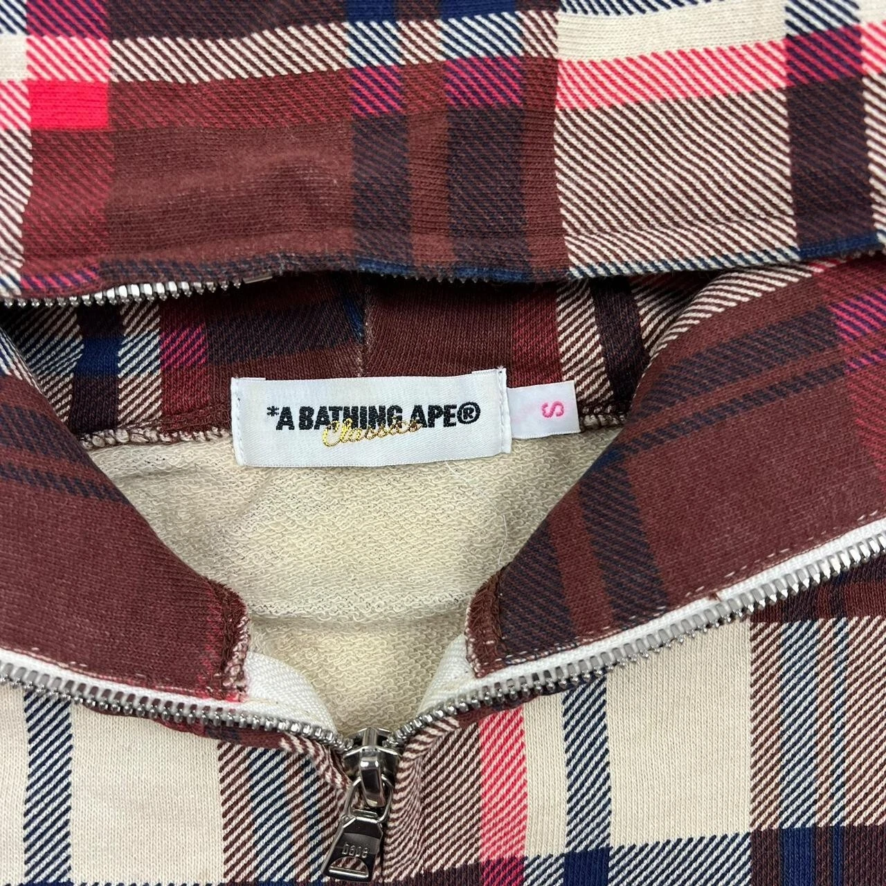A BATHING APE (BAPE) Felpa con cappuccio e zip a scacchi vintage da donna Bape piccola