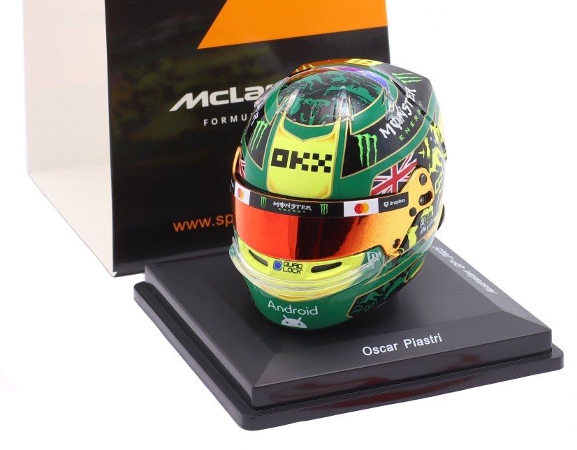 Spark 5HF207 Helmet Replica McLaren Australian GP 2025 - Oscar Piastri 1/5 Scale