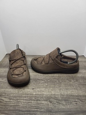 Stegmann Clogs Brown Wool Slip On Lace Up Non Slip Women's Size 6 EUC