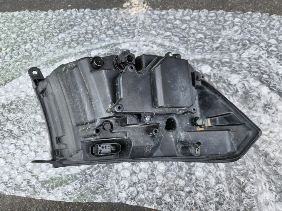 2013-2018 Dodge Ram 1500 2500 3500 Right Passenger Projector Chrome Headlight — 第 3/4 张图片