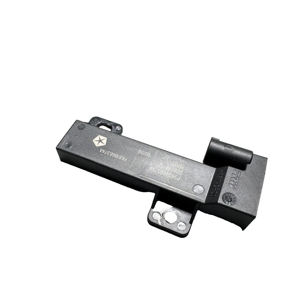 MÓDULO ANTENA ENTRADA TRASERA IZQUIERDA O DERECHA SIN LLAVE 2014-2023 JEEP CHEROKEE OEM Foto 4 de 4