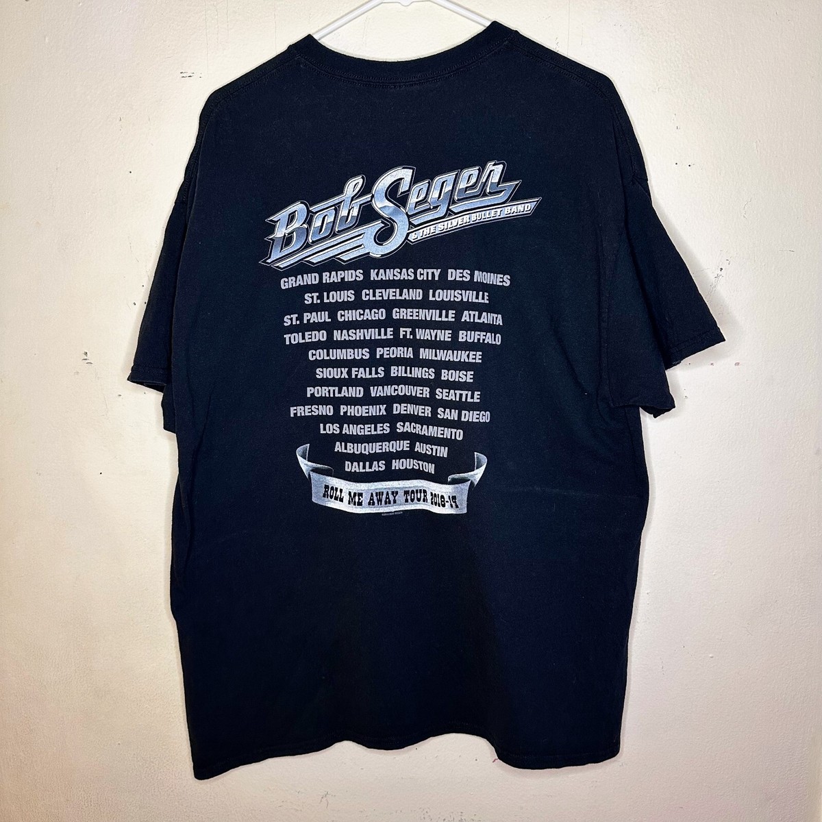 Bob Seger & The Silver Bullet Band 2018 Roll Me Away Tour Tee XL
