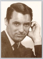 Cary Grant portrait - Publicity Photo Postcard 1
