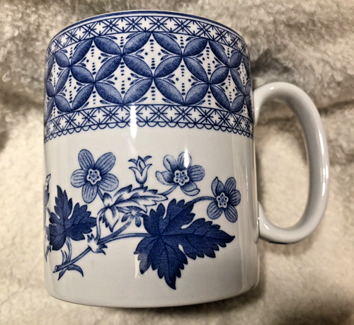 Vintage Spode Blue Geranium Mug - Picture 2 of 4