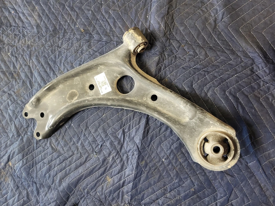 Joelho de suspensão dianteiro esquerdo usado fabricante de equipamento original 2021 Hyundai Tucson 2019 2020 - Imagem 3 de 4