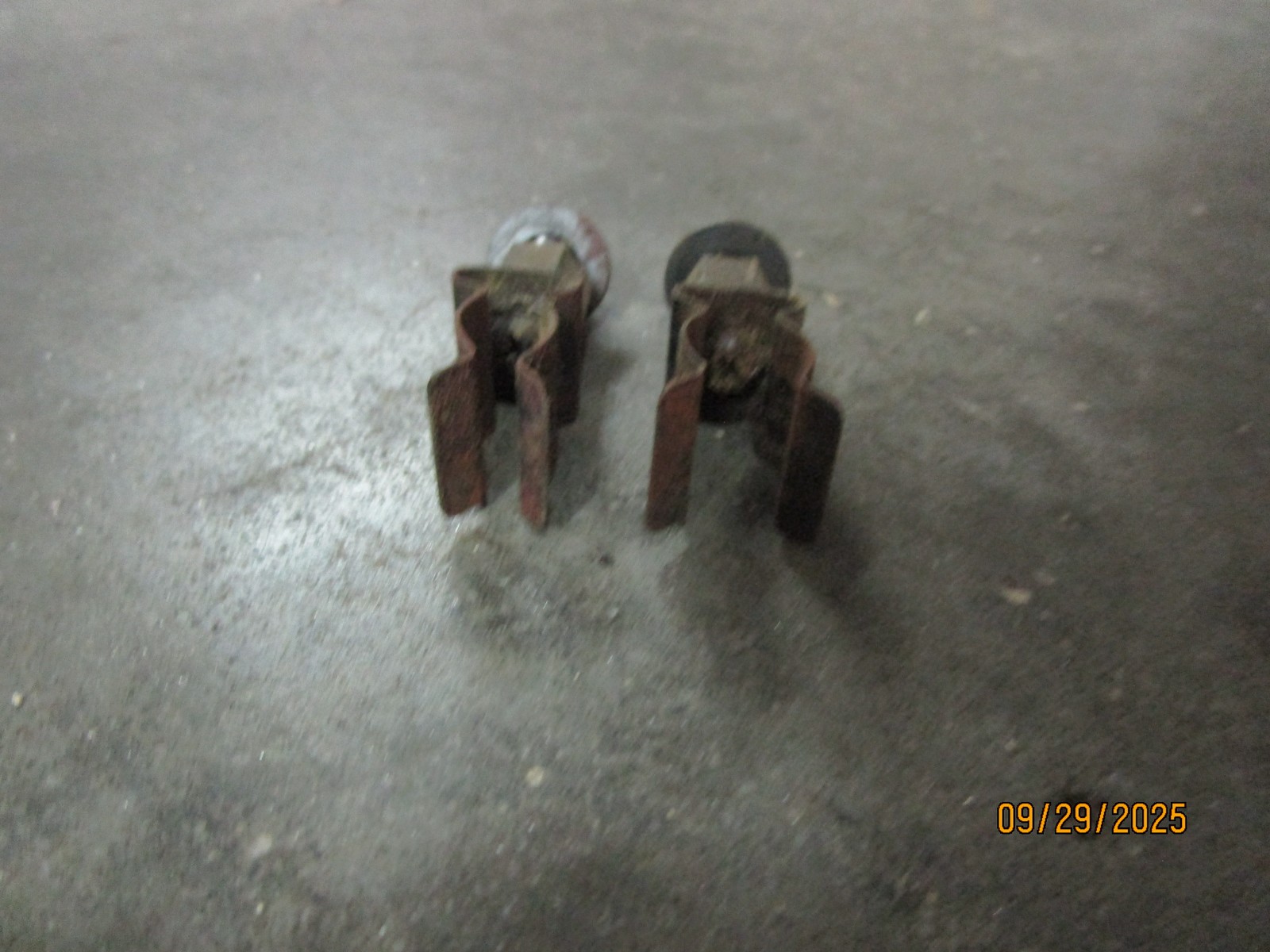 Delta 14" Bandsaw 28-276 (2) Door Catches