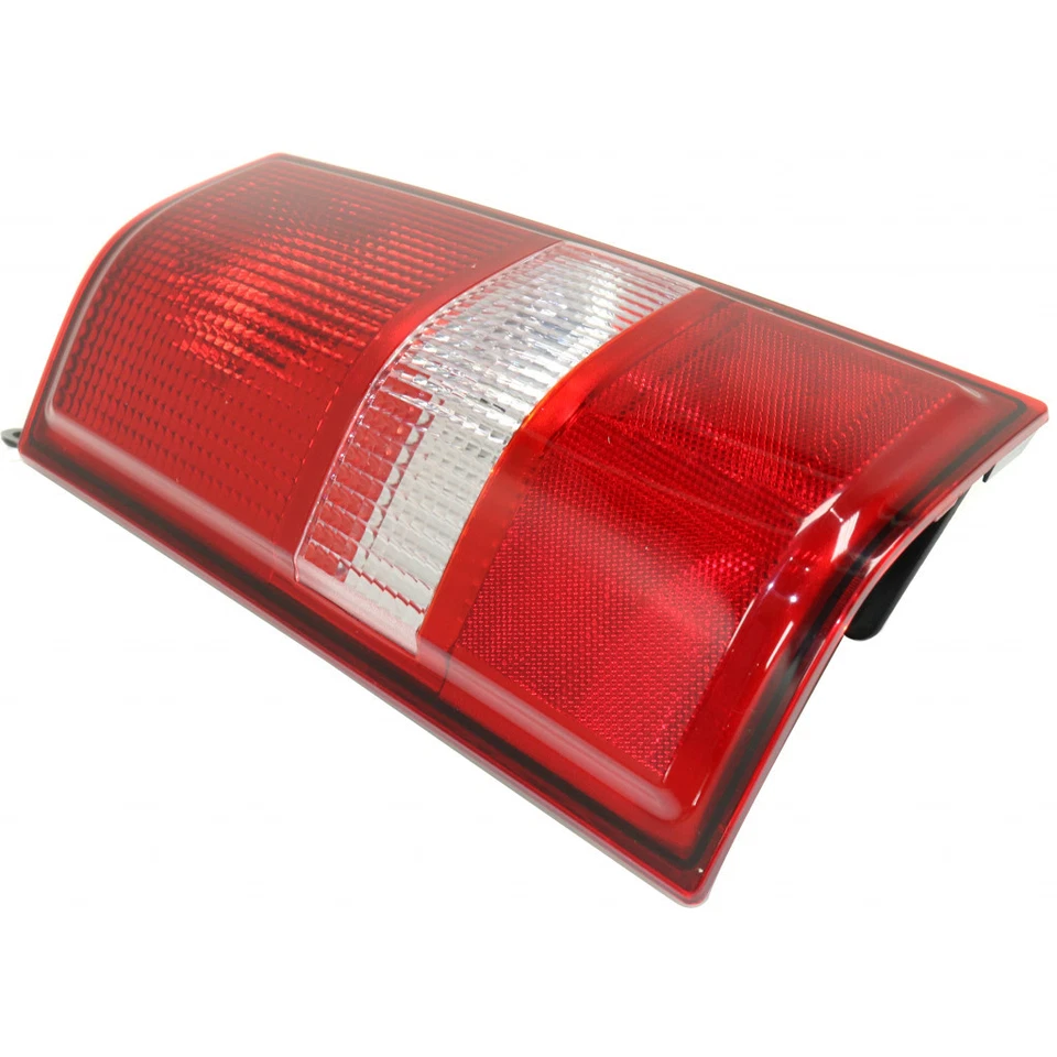 Lanterna traseira lateral passageiro BM2801115 para 2006 2007 BMW 525xi/530xi - Imagem 4 de 4