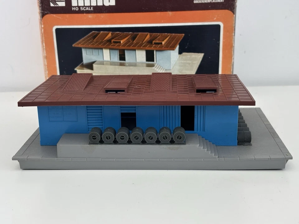 LIMA REF. 041 SCALO MERCI Scala H0 Con Scatola Originale Ottime Condizioni - Immagine 3 di 4