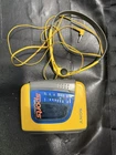 VINTAGE SONY SPORTS WALKMAN CASSETTE PLAYER AM/FM RADIO - WORKS       (INV43232)