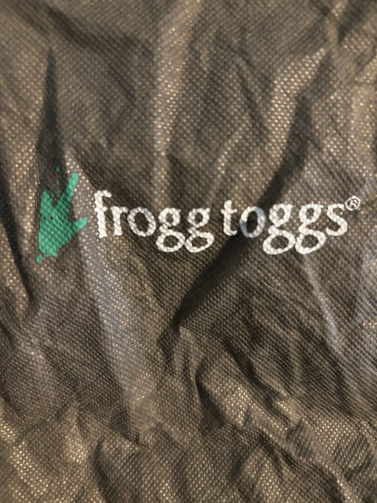 Frogg Toggs Green Rain Jacket - product detail image 2