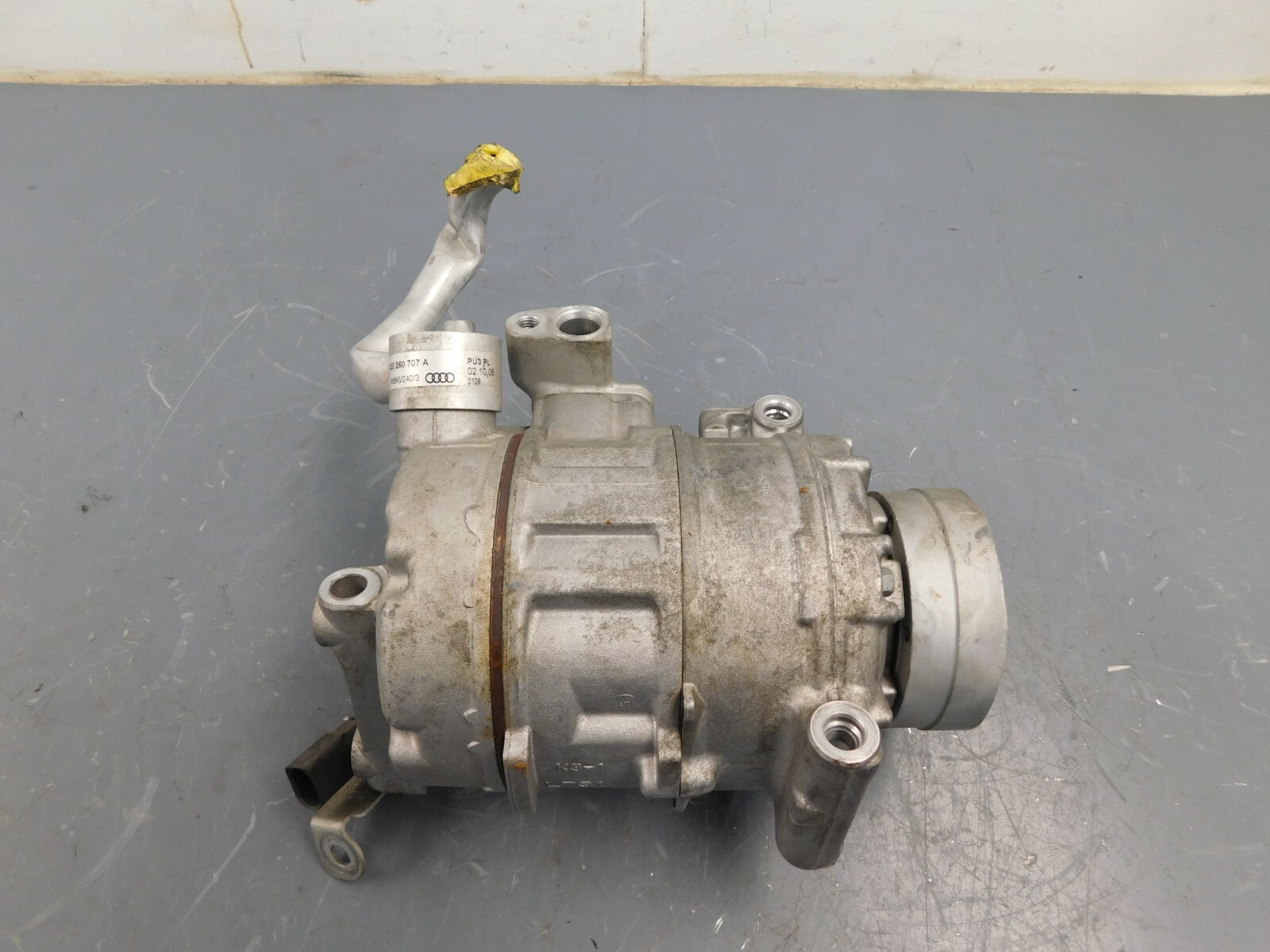 Lamborghini Gallardo A/C Compressor #0007 Q8-2