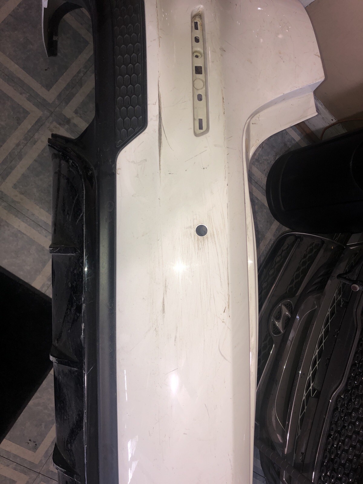 2018 2019 2020 MASERATI GHIBLI REAR BUMPER COVER WITH LOWER OEM 670097561