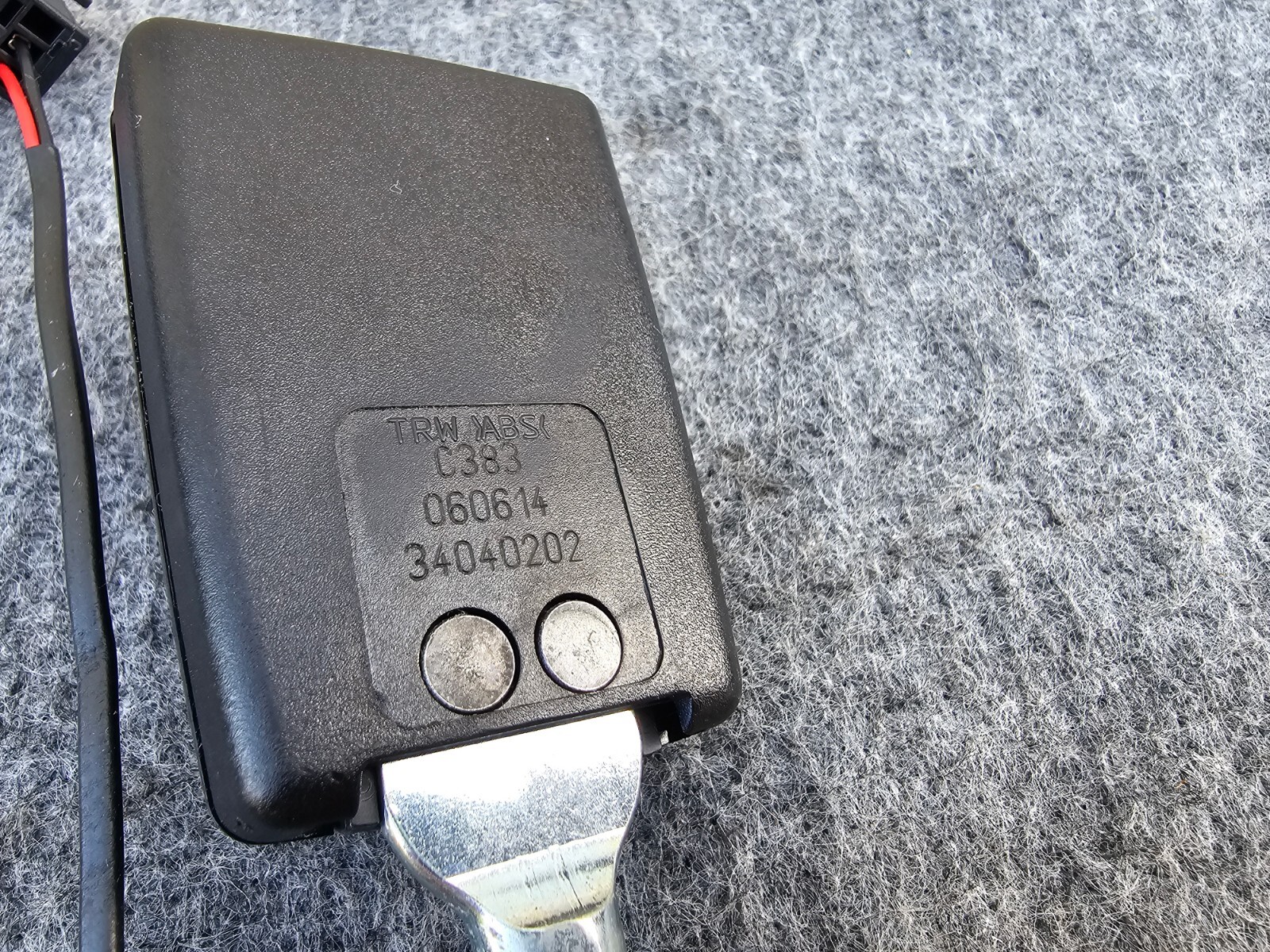 REAR SEAT BELT BUCKLE ASSEMBLY 36k 08-19 MASERATI GRANTURISMO M145