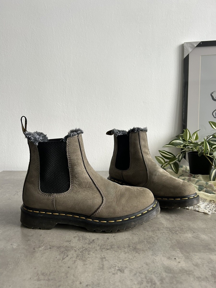 Dr. Martens Men’s 2976 Fleece Lined Leather Chelsea Olive Boots New 2976 Fleece Lined Leather Chelsea Boots in Dms Olive | Dr  main image 3
