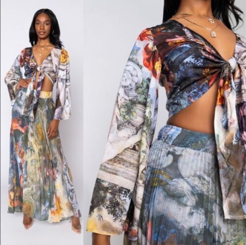 NWT Fabulous RENAISSANCE Art Print Tie-Front ANGEL SLEEVE Blouse TOP Small - Picture 4 of 12