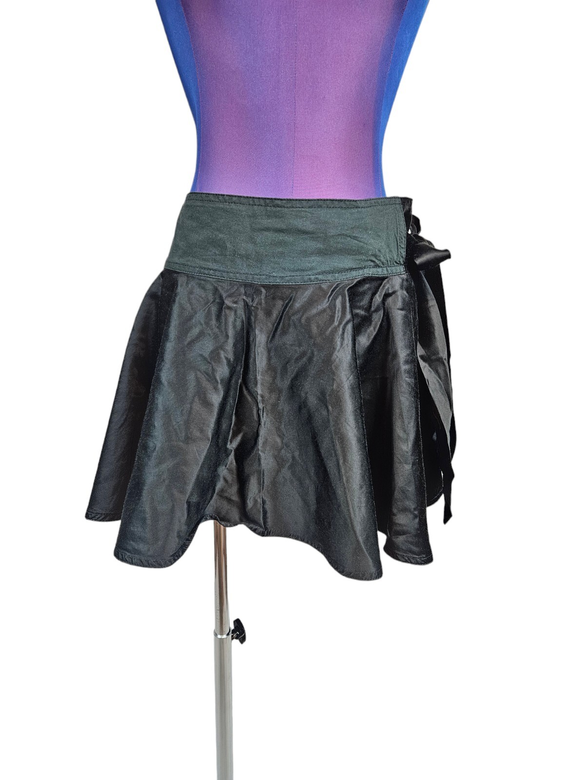 Joie Black Satin Flare Mini Skirt Side Tie Sash Size 6 Women's G53
