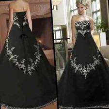 Gothic Embroidery Black Wedding Dresses Lace Up Strapless Corset Bridal Gowns-