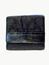 Cartera Coach Ashley negra C firma lona, ribete de cuero patentado, forrada de cuero