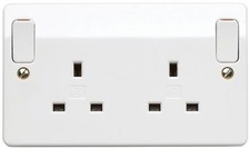 MK - 13A 2 Gang DP Switched Socket with Outboard Rockers, White