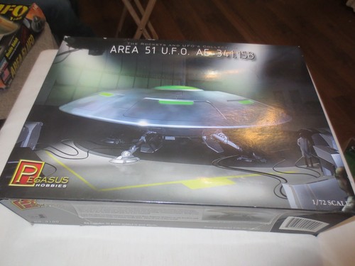 Maquette Plastique Pegasus Hobbies 1/72 - OVNI Area 51 AE-341.15B - Kit Neuf
