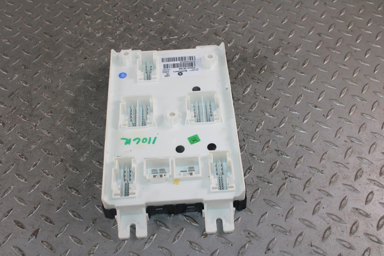 Maserati Ghibli 2014-2017 Body control module P/N 68282387AA