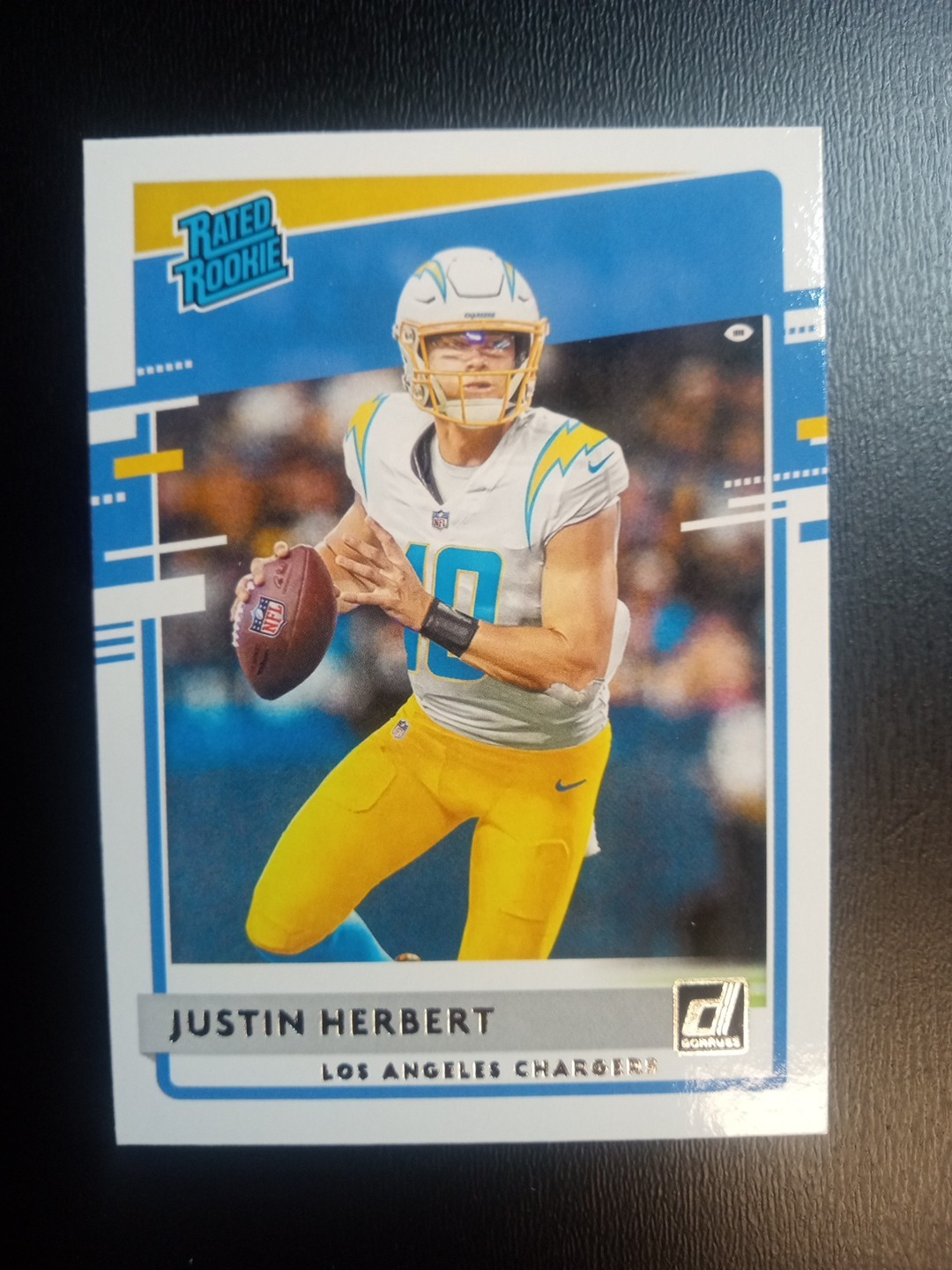 2020 Panini Donruss Rated Rookie Justin Herbert #303 (RC) Rookie Card