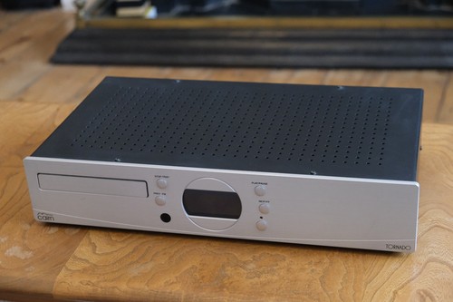 Cairn Tornado Hi-Fi CD Player, excellent condition, with original remote. - Picture 11 of 17