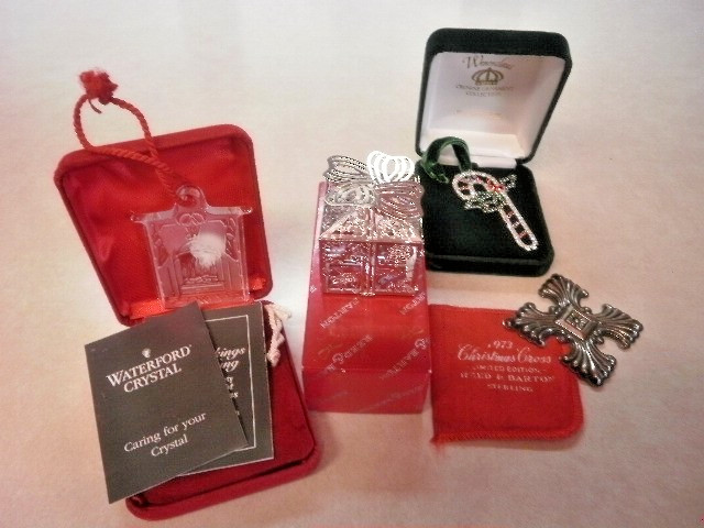 Ornaments Lot of 4 Vintage. Christmas.