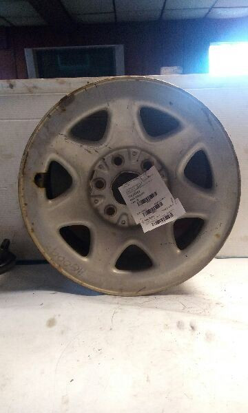 14-17 GMC Sierra 1500 Pickup Wheel 17x8 Steel 7 Spoke Painted Option RD6