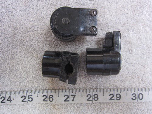Conector de bloqueo de giro ángulo Hubbell HBL 7571 15A 125V Hubbell HBL 7571 15A 125V ML-2R, usado - Imagen 2 de 2