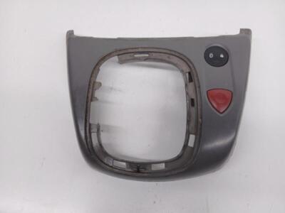 8200095493 212152 warnblinkschalter 8200109723 RENAULT MEGANE II BERLINA 5P 2005