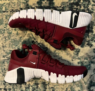 Women's Size 6/Men's Nike Free Metcon Team Maroon Shoes