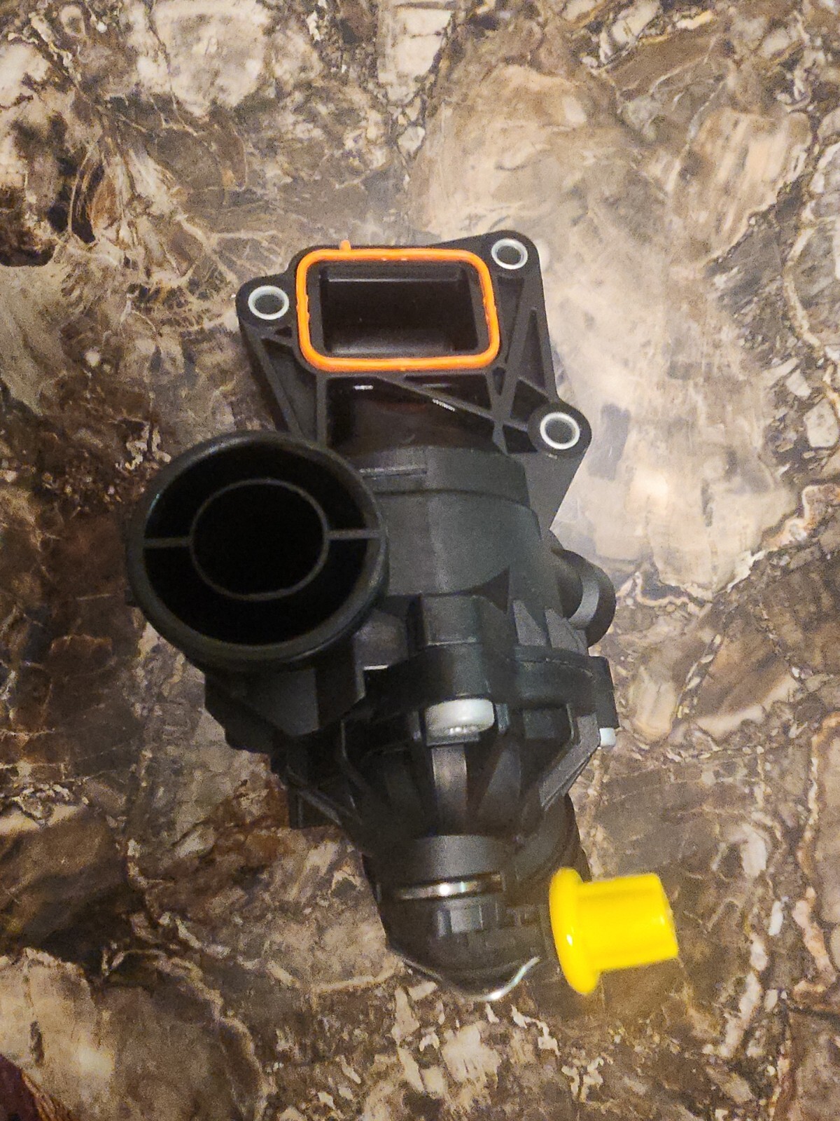 Thermostat Housing Assembly For Mercedes W204 W207 W212 W172 C300