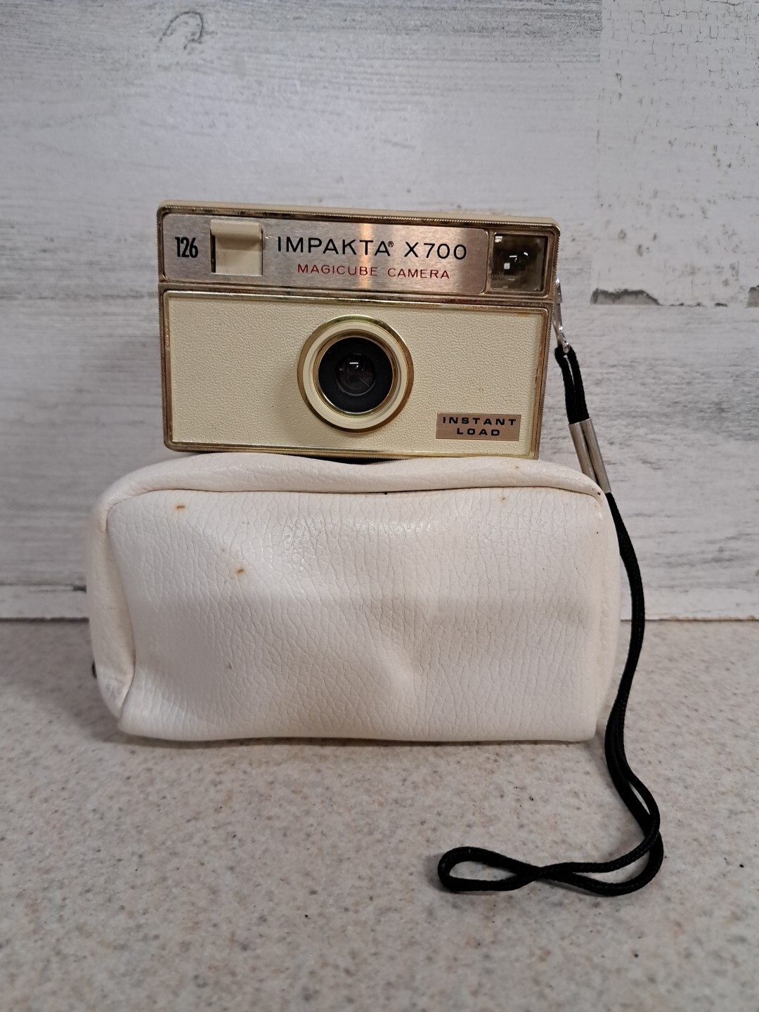 Foto 1 di 8