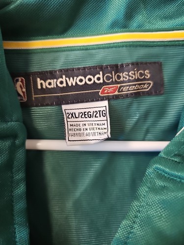 Reebok D'Funkd 1914-1915 Boston Celtics Warmup Jacket Size 2XL Hardwood Classics - Picture 2 of 4