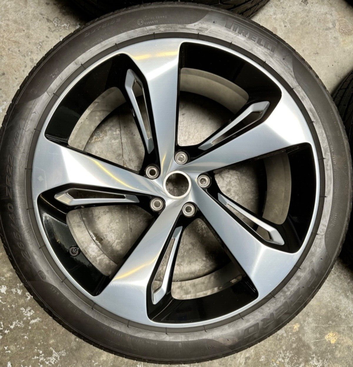 Bentley Bentayga 22 inch forged factory wheels and tires 