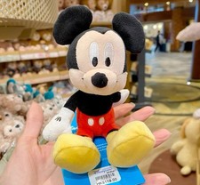 Hong Kong Disney Mickey Mouse Shoulder Pal Plush Magnetic Disneyland Authentic