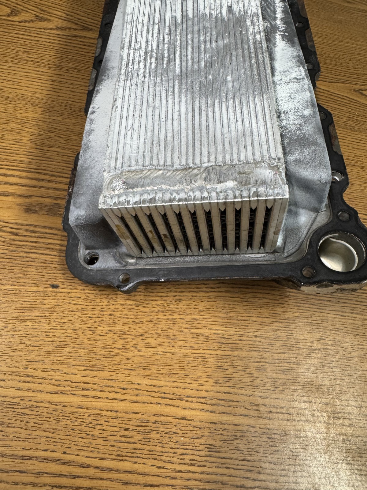 2005-2007 Maserati Quattroporte M139 Engine Motor Oil Heat Exchanger OEM 58K