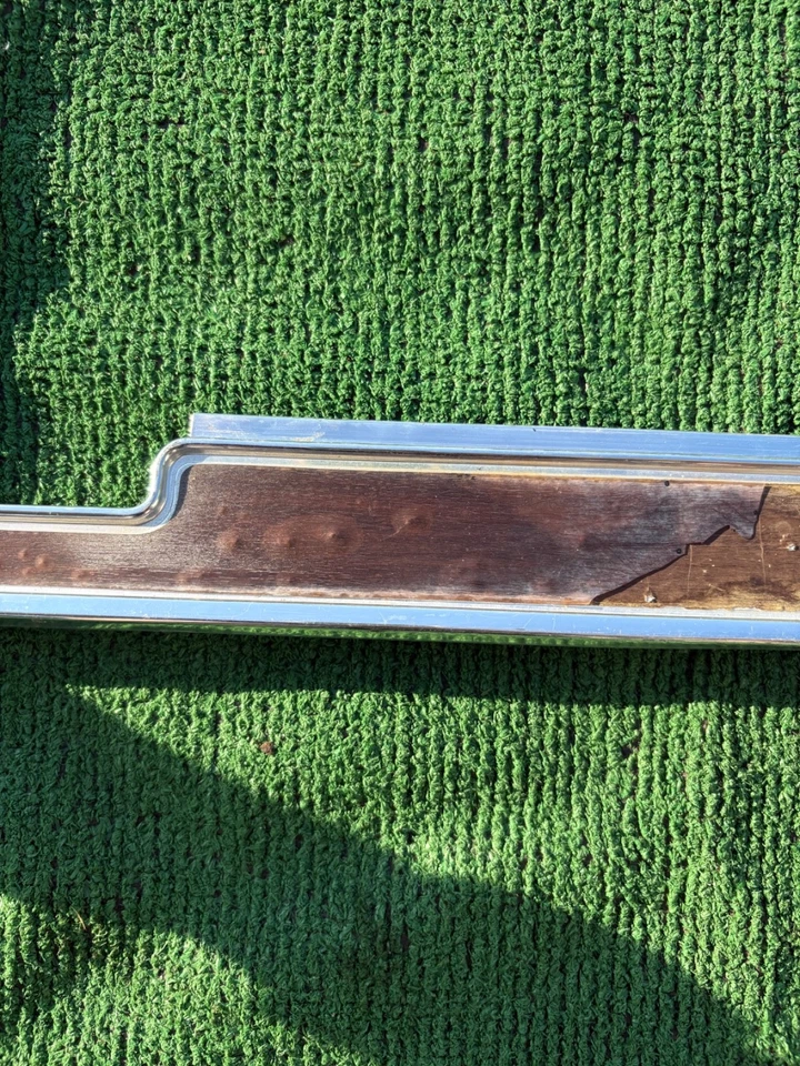 1966 Ford Galaxie 500 XL dash trim 66 - Image 4 of 4