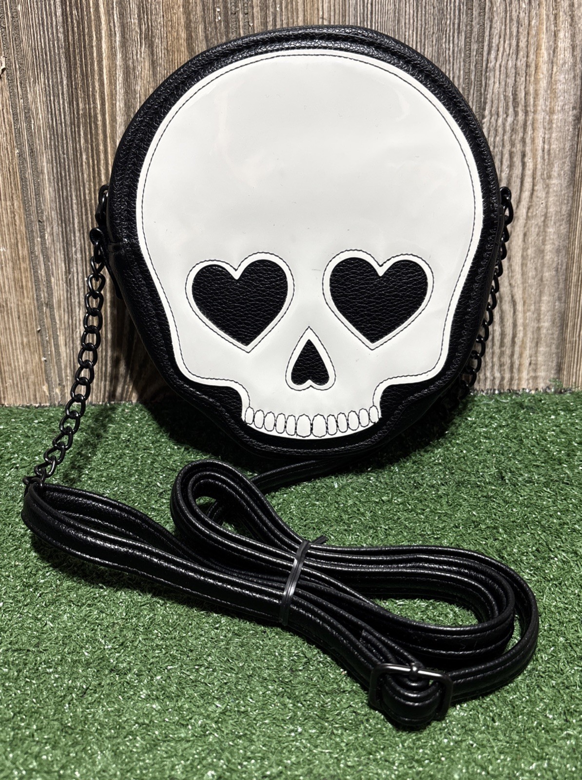 Skull Skeleton Crossbody Bag Black White Halloween Spooky Claires