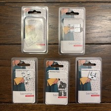 JUEGO DE PIES DE PRENSADOR Bernette b77 genuino (lote de 5 pies) envío gratuito NUEVO EN CAJA