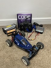 Schumacher Cougar RC Car with Transmitter Batteries and Charger