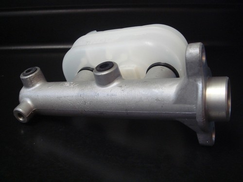 *NUEVO* Ford Windstar 1998 Master Cylinder Asy F88Z-2140-Ab - Imagen 4 de 5