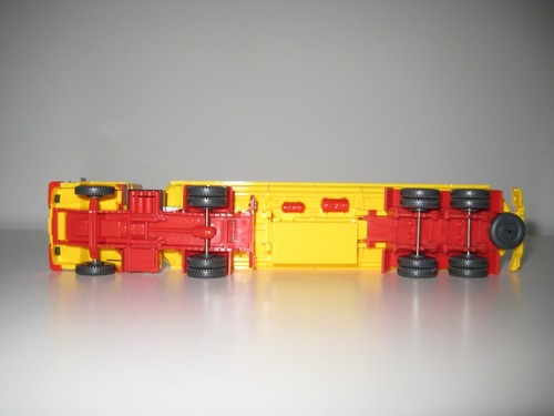 Wiking H0 802 (1) - Camión Ford con cisterna "Shell" - Imagen 9 de 10