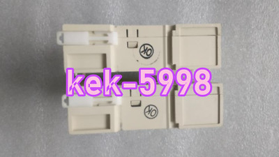 1PC Gebraucht MITSUBISHI FX2nc-32EYT #YX